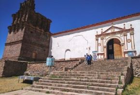 Puno presentará hoy la Ruta Aimara, un circuito que destaca por sus hermosos templos coloniales, sitios arqueológicos y paisajes naturales únicos, todos vinculados a la cultura aimara del sur de Puno. ANDINA/Difusión