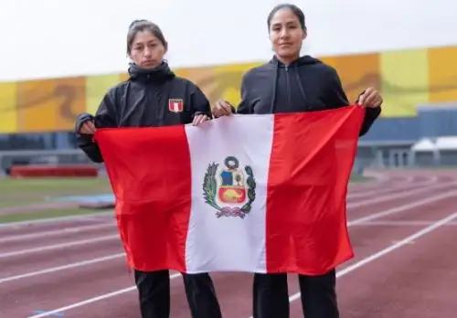 Sheyla Eulogio y Zarita Suárez