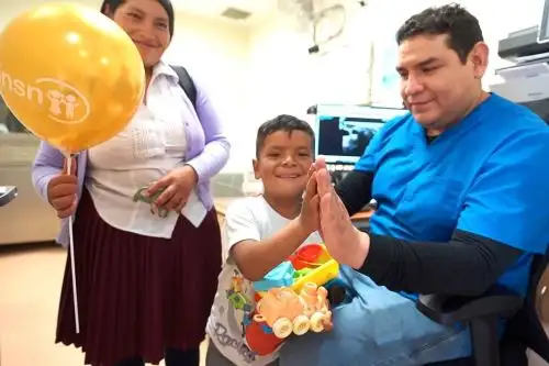 INSNSB: niño de 5 años vuelve a clases tras superar grave golpe de yegua gracias a médicos. Foto: ANDINA/Difusión.