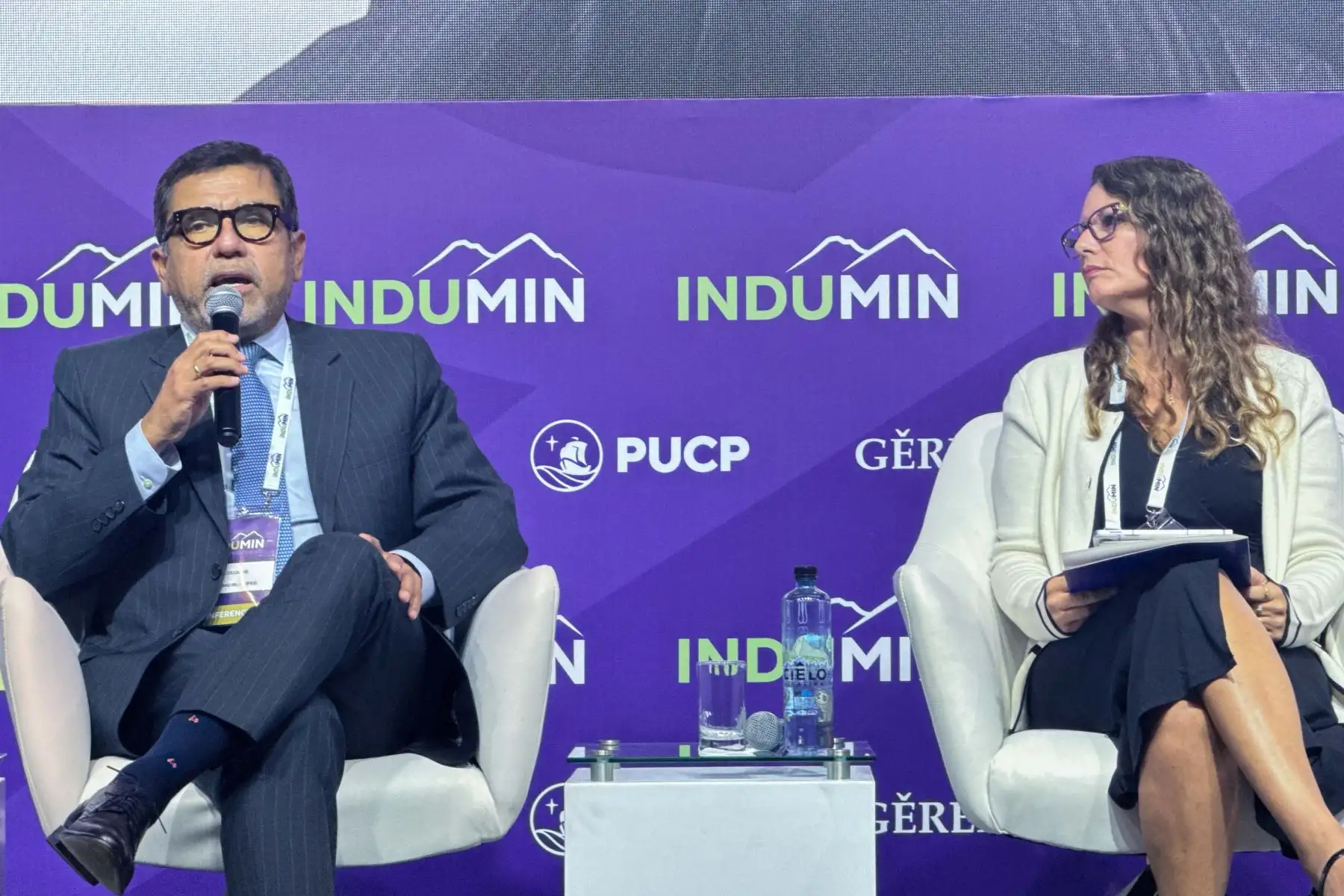 Intervención de Carlos Casas, Director Centro de Estudios sobre Minería de la Universidad del Pacífico el marco de INDUMIN 2026.

Foto: ANDINA/Juan Carlos Guzmán Negrini