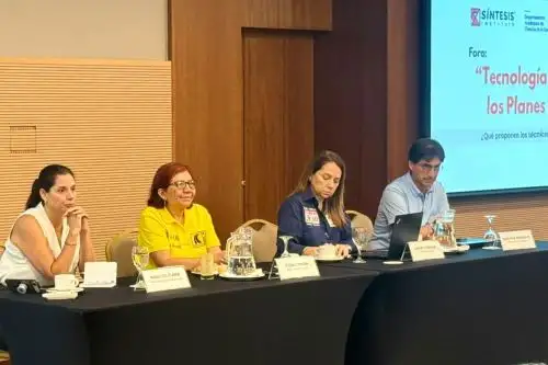 Candidatos al Senado debaten cómo usar la tecnología para enfrentar los principales problemas del país