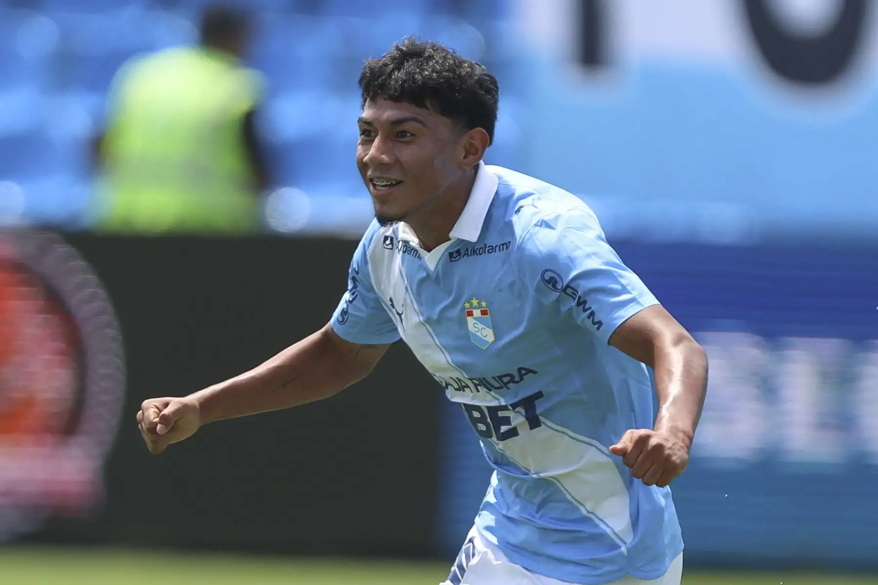Sporting Cristal goleó 3-0 a Sport Boys en partido correspondiente a la fecha 7 del Torneo Apertura de la Liga 1, disputado en el Estadio Alberto Gallardo, con goles de Maxloren Castro, Miguel Araujo y Irven Ávila. Foto: ANDINA/Jhonel Rodríguez Robles