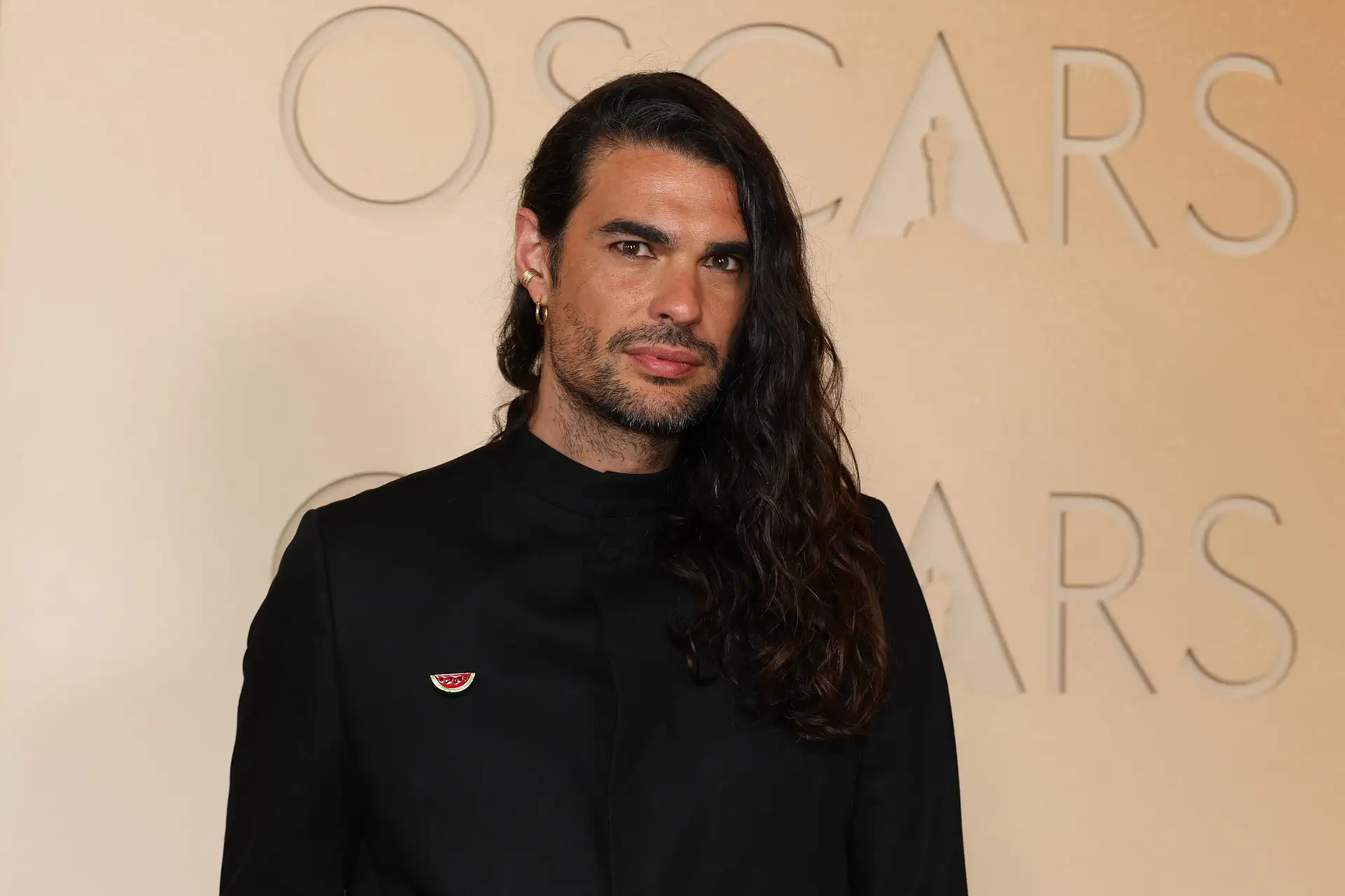 El director de cine franco-español Oliver Laxe asiste a la 98.ª edición de los Premios Óscar en el Dolby Theatre de Hollywood, California.
Foto: AFP