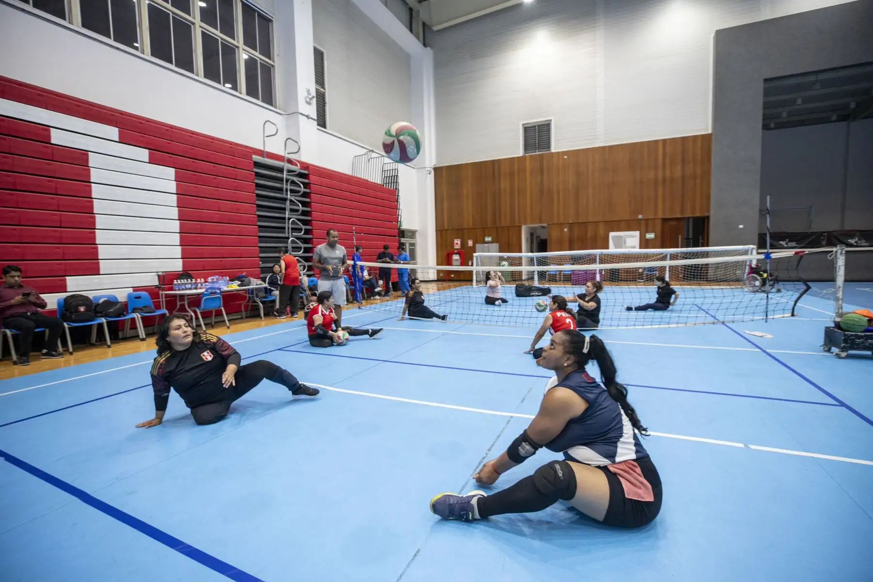 Su historia se remonta a 1999, cuando fue diagnosticada con osteosarcoma, un agresivo cáncer que afectó su rodilla derecha y obligó a los médicos a realizar una amputación para salvarle la vida.
Foto: EsSalud