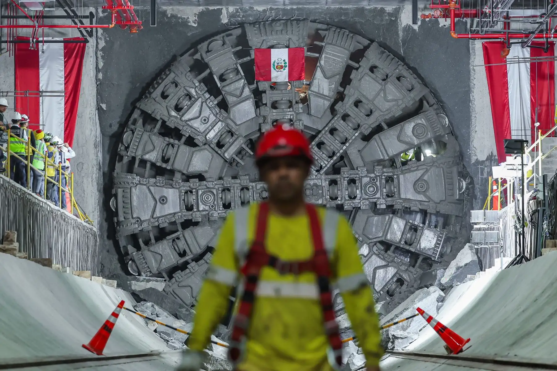 La llegada de la tuneladora “Delia” marca un nuevo avance en las obras del primer sistema de metro subterráneo del país. Foto: ANDINA/Difusión.