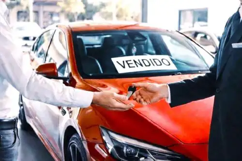 Indecopi sancionó en última instancia administrativa a Scotiabank Perú con una multa de 10 UIT, equivalente a 55,000 soles, por vender el vehículo de una consumidora mientras se encontraba en proceso de negociación para refinanciar su crédito vehicular. Cortesía.