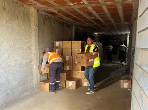 Trece toneladas de explosivos fueron incautadas durante una intervención multisectorial ejecutada en el distrito de Las Lomas, ubicado en la provincia y región Piura, y que iban a ser destinadas para actividades de la minería ilegal. ANDINA/Difusión