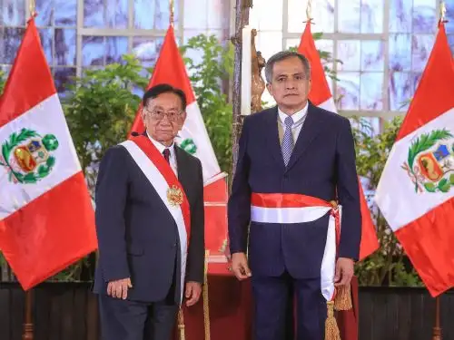 General PNP (r) José Mercedes Zapata Morante jura como nuevo ministro del Interior. Foto: Mininter