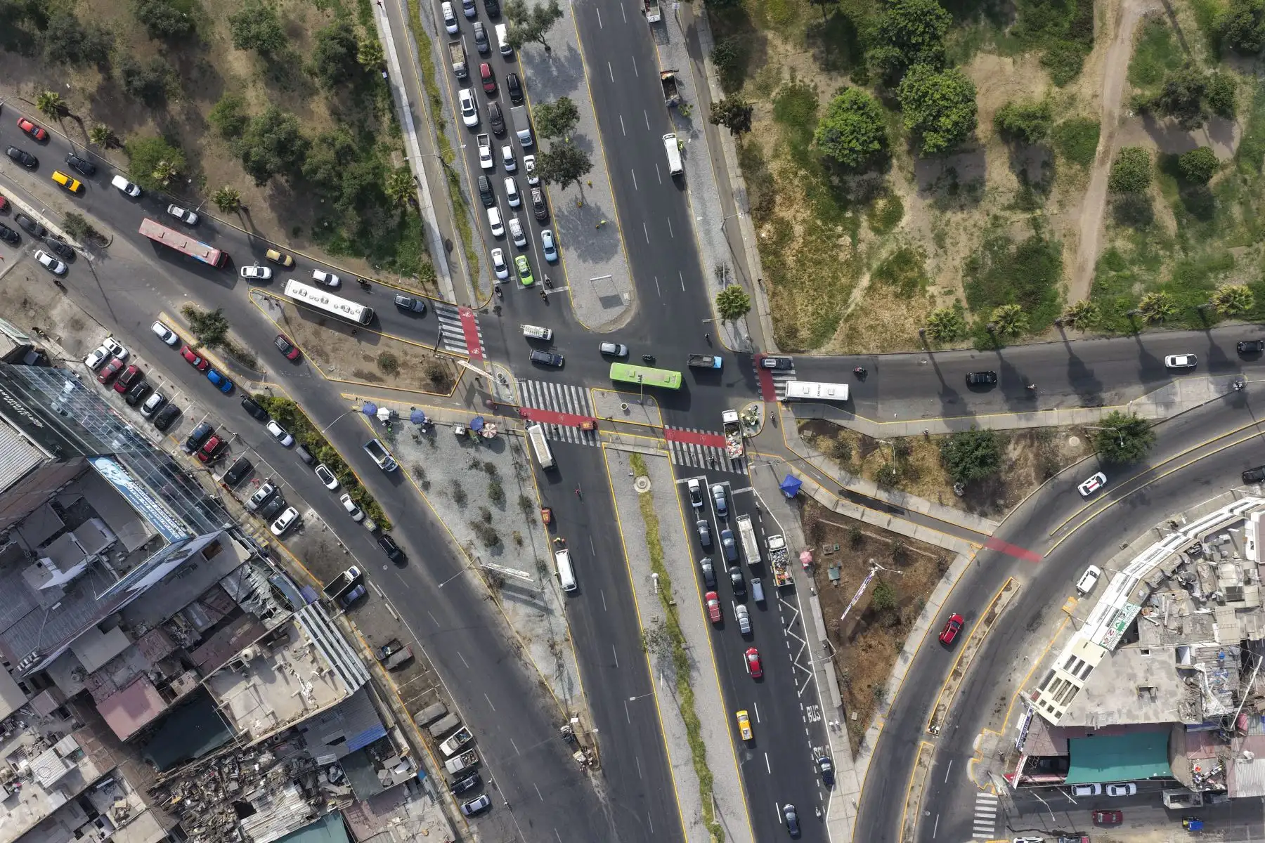Cruce de las avenidas Carlos Eyzaguirre y Universitaria por donde se implementará el corredor Rosado que unirá Lima y el Callao.

Foto:ANDINA / Juan Carlos Guzmán Negrini
