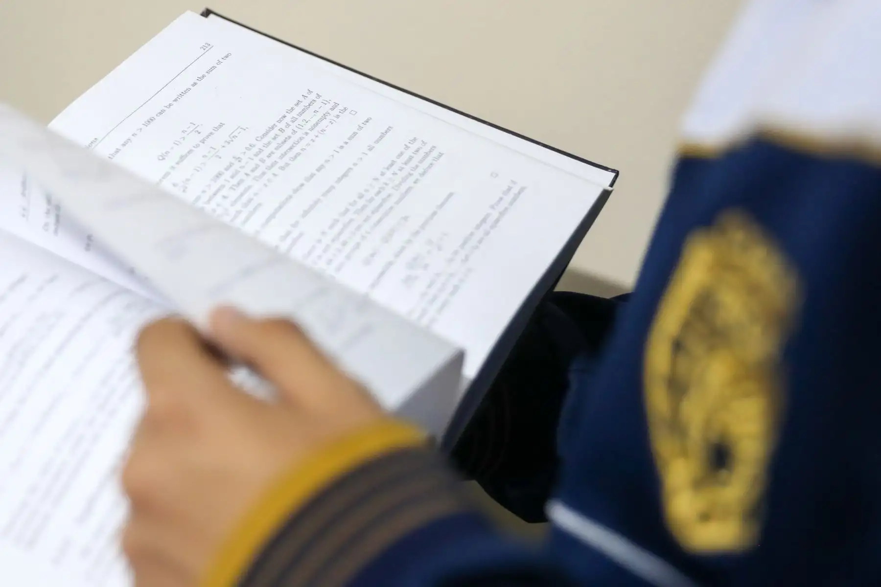 Renato Alexander Gaitán García postuló a la carrera matemática pura luego de participar en diferentes competencias y en el Instituto de Matemáticas y Ciencias Afines (IMCA) en Perú, obteniendo muy buenos resultados.
Foto: ANDINA/Ricardo Cuba