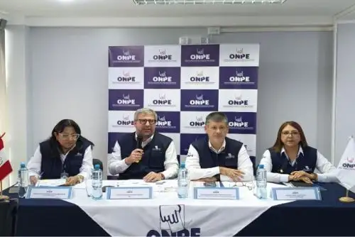 En la provincia de Arequipa se realizó la reasignación de siete locales de votación ubicados en los distritos de Alto Selva Alegre, Miraflores, Sachaca, Tiabaya Cayma y Santa Isabel de Siguas,