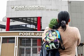 el MINJUSDH recordó que las madres, padres o tutores pueden acudir a la Defensa Pública para recibir orientación legal gratuita e iniciar las acciones legales correspondientes en caso de incumplimiento.  Quienes deseen acceder a este servicio pueden comunicarse a la línea 1884, y también recibir orientación legal gratuita presencial en las más de 405 sedes a nivel nacional.ANDINA/Difusión