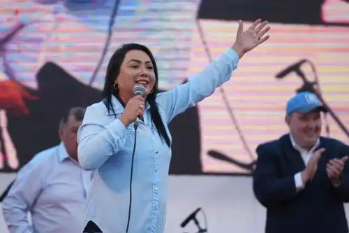 Deborah Inga presenta plan para el empoderamiento de las madres jefas de hogar y una reforma educativa inclusiva. Foto: ANDINA/Difusión