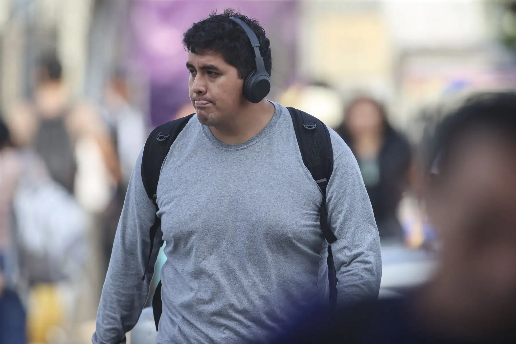 En los distritos cercanos al litoral las temperaturas oscilarán entre 17 °C y 25 °C, mientras que en las zonas alejadas del mar se ubicarán entre 16 °C y 27 °C, informó el Senamhi al iniciarse el otoño hoy viernes 20 de abril a las 09:46 horas. Foto: ANDINA/Jhonel Rodríguez Robles