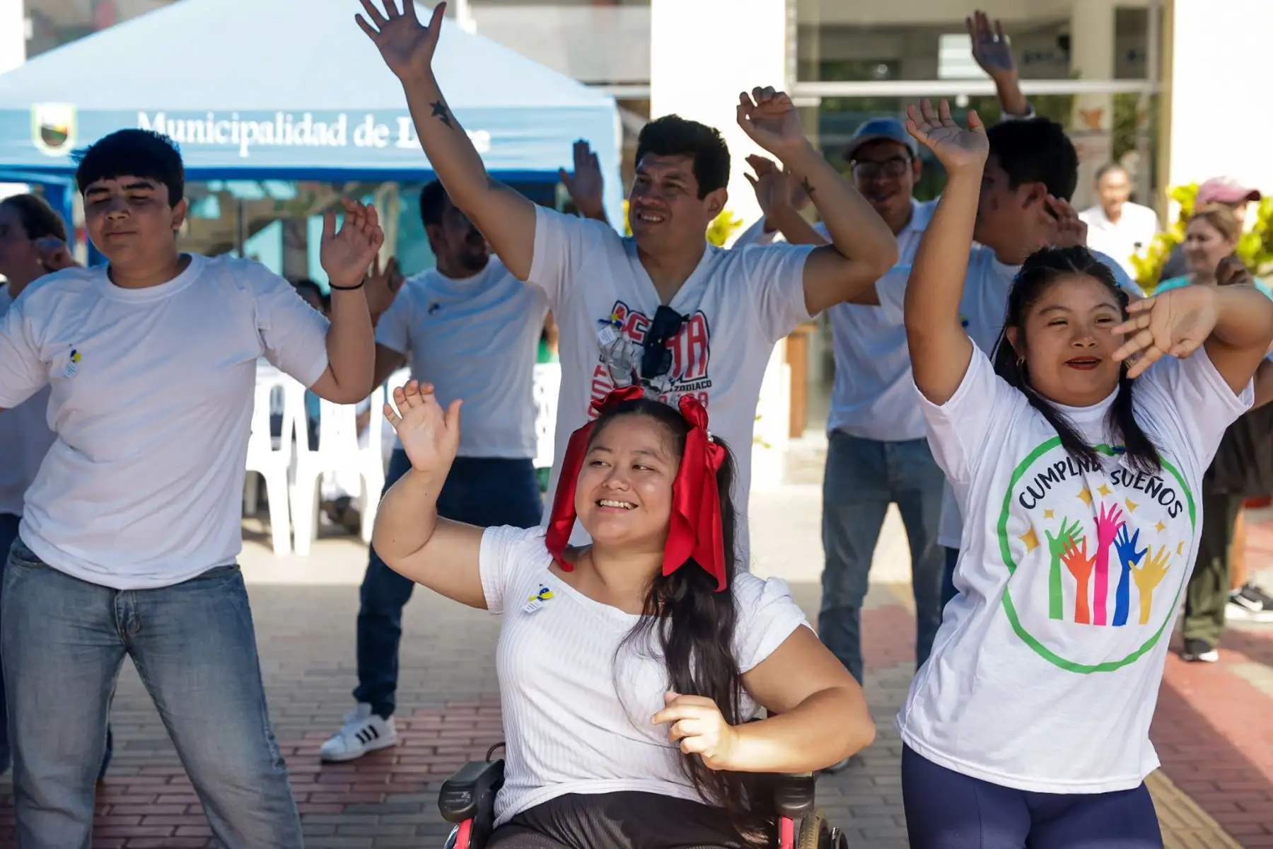 Los asistentes desarrollaron actividades lúdicas y educativas en el Parque Ramón Castilla como parte del programa organizado por la Municipalidad de Lince. Foto: ANDINA/Luis Iparraguirre.