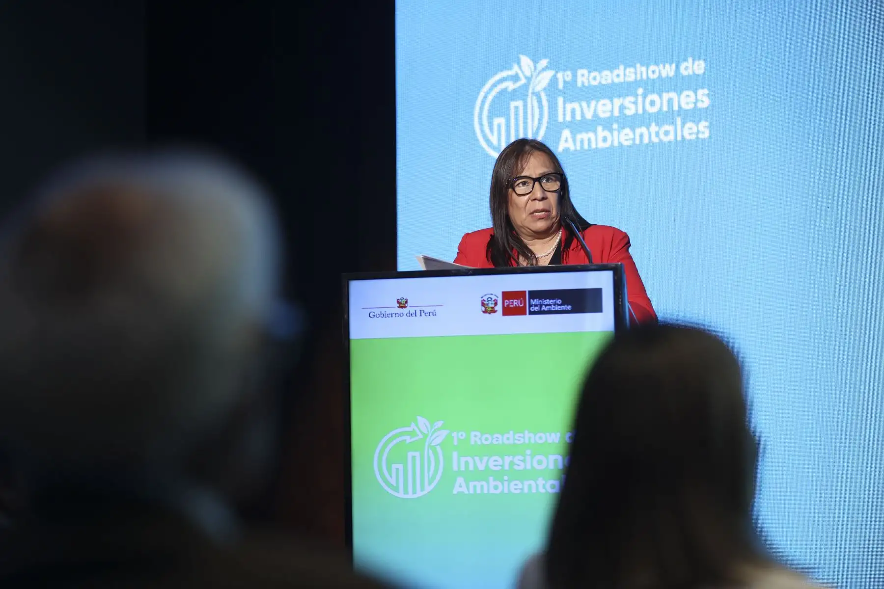 El Ministerio del Ambiente realizó el Primer Roadshow de Inversiones Ambientales, con la participación de la ministra Nelly Paredes. Durante el evento se presentó una cartera de 75 proyectos orientados a infraestructura natural, gestión de residuos sólidos y fiscalización ambiental, iniciativas que impactarán en más de 17 regiones y beneficiarán a cerca de 10 millones de personas, impulsando la inversión sostenible y el desarrollo del país. Foto: ANDINA/Jhonel Rodríguez Robles