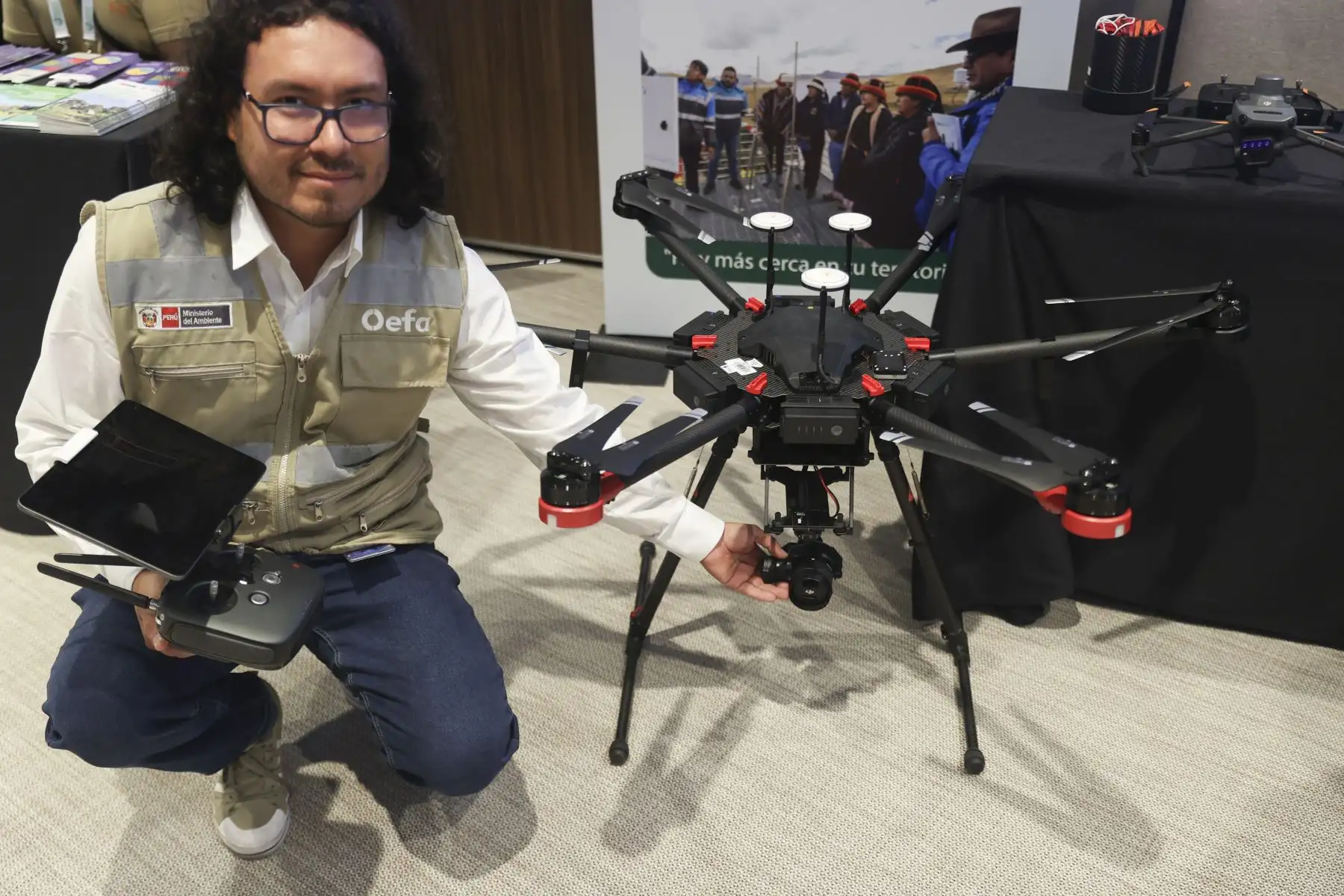 El Ministerio del Ambiente realizó el Primer Roadshow de Inversiones Ambientales, con la participación de la ministra Nelly Paredes. Durante el evento se presentó una cartera de 75 proyectos orientados a infraestructura natural, gestión de residuos sólidos y fiscalización ambiental, iniciativas que impactarán en más de 17 regiones y beneficiarán a cerca de 10 millones de personas, impulsando la inversión sostenible y el desarrollo del país. Foto: ANDINA/Jhonel Rodríguez Robles