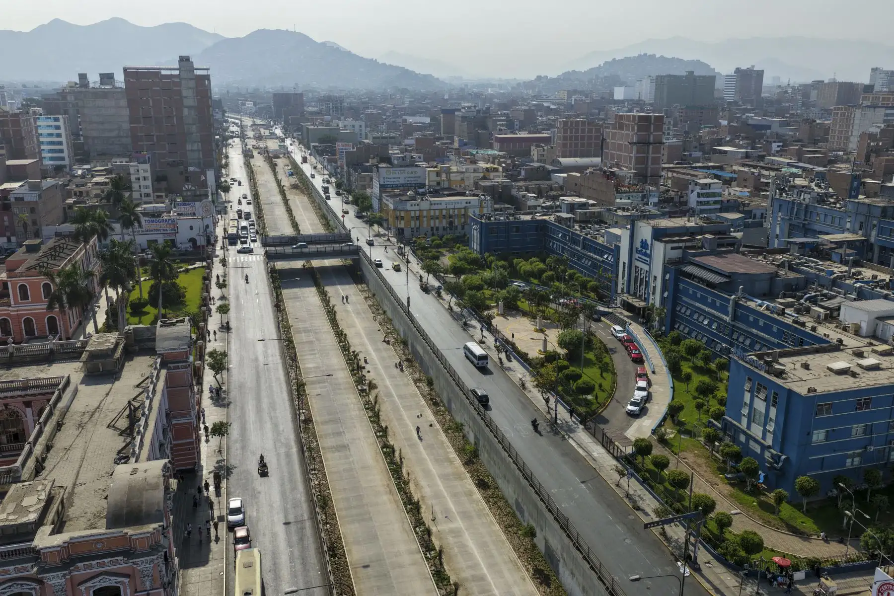 Obras en la Vía Expresa Grau buscan integrar el Metropolitano con la Línea 1 del Metro. Foto: ANDINA/ Juan Carlos Guzmán