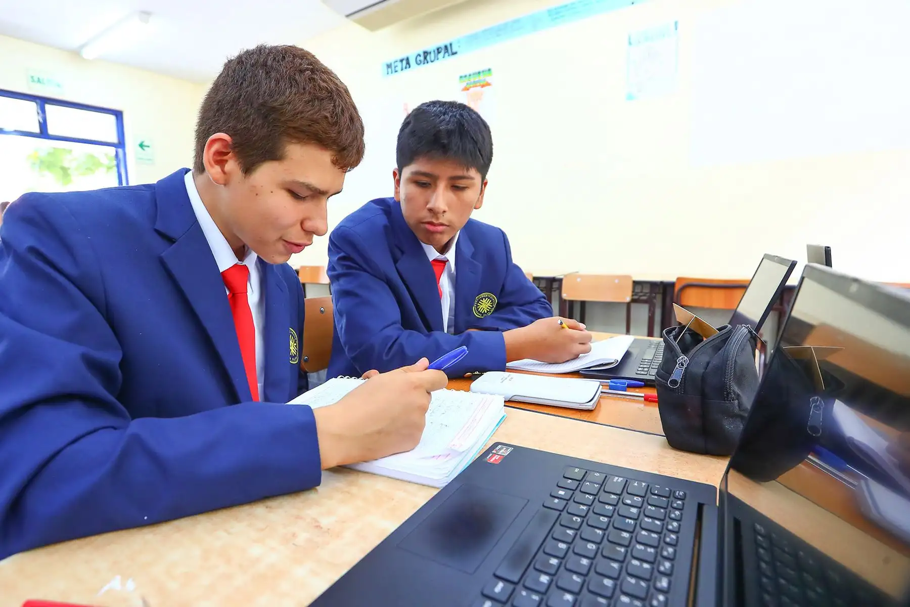 Cuando egresan, los estudiantes obtienen un diploma de Bachillerato Internacional, lo que les abre puertas no solo a nivel nacional sino también mundial. Foto: ANDINA/ Verónica Calderón Zuñiga