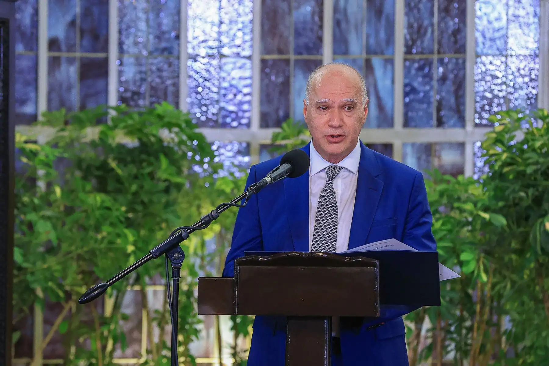 El presidente de la república José María Balcázar participó en la firma del contrato de un préstamo por S/ 999.6 millones destinado a impulsar proyectos de saneamiento en Lima y Puno. Foto: ANDINA/Prensa Presidencia