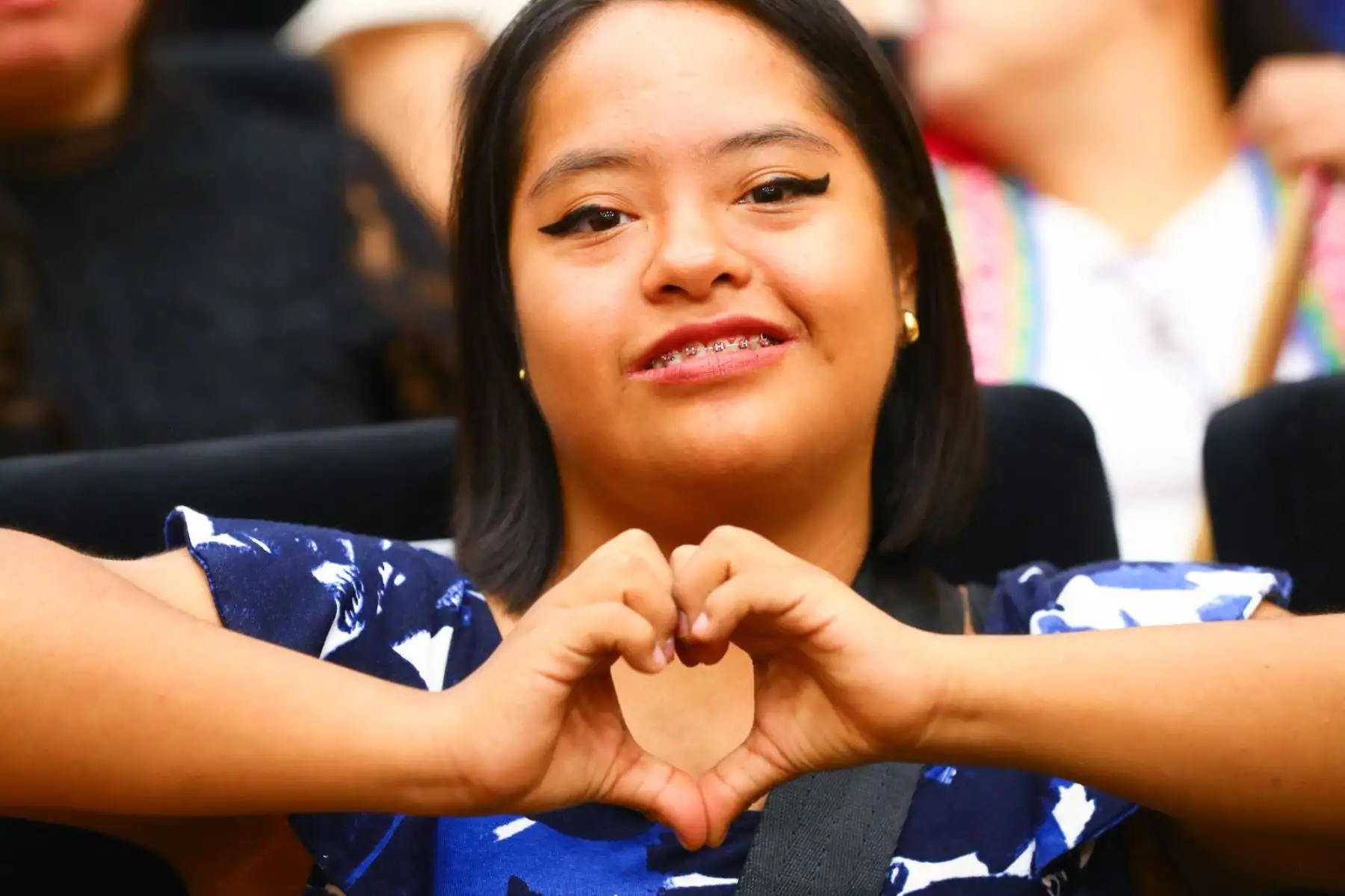 María Alejandra Villanueva compartió un emotivo testimonio sobre su lucha por el derecho al voto de miles de personas con discapacidad en el Perú. Foto: ANDINA/ Verónica Calderón