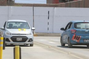 Examenes de manejo para licencias de conducir en el Touring de Conchán. Foto: ANDINA/archivo.