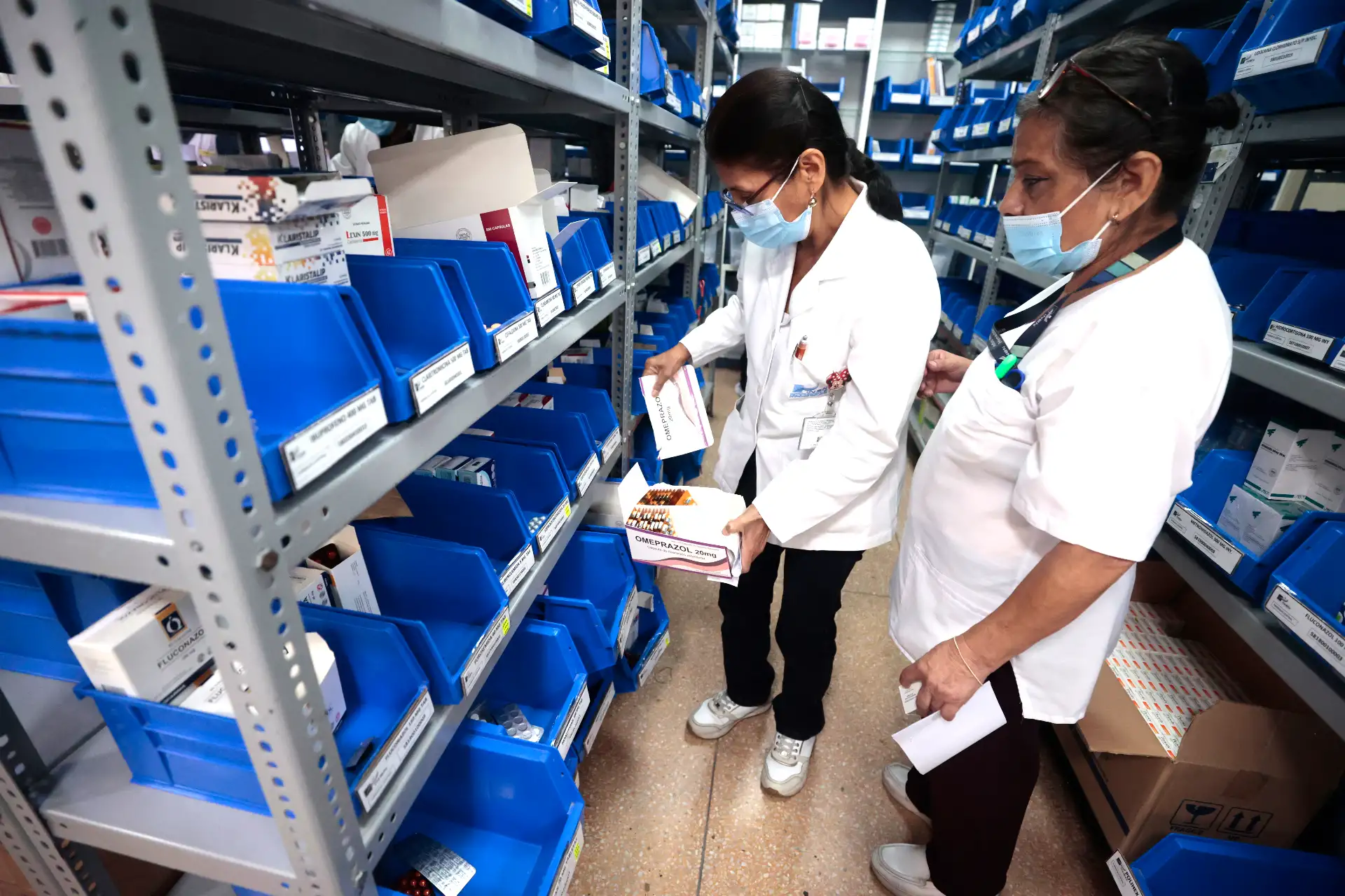 La iniciativa busca reducir brechas en el acceso a medicamentos especializados y garantizar una atención oportuna a pacientes diagnosticados con cáncer en el país. Foto: ANDINA/Vidal Tarqui.