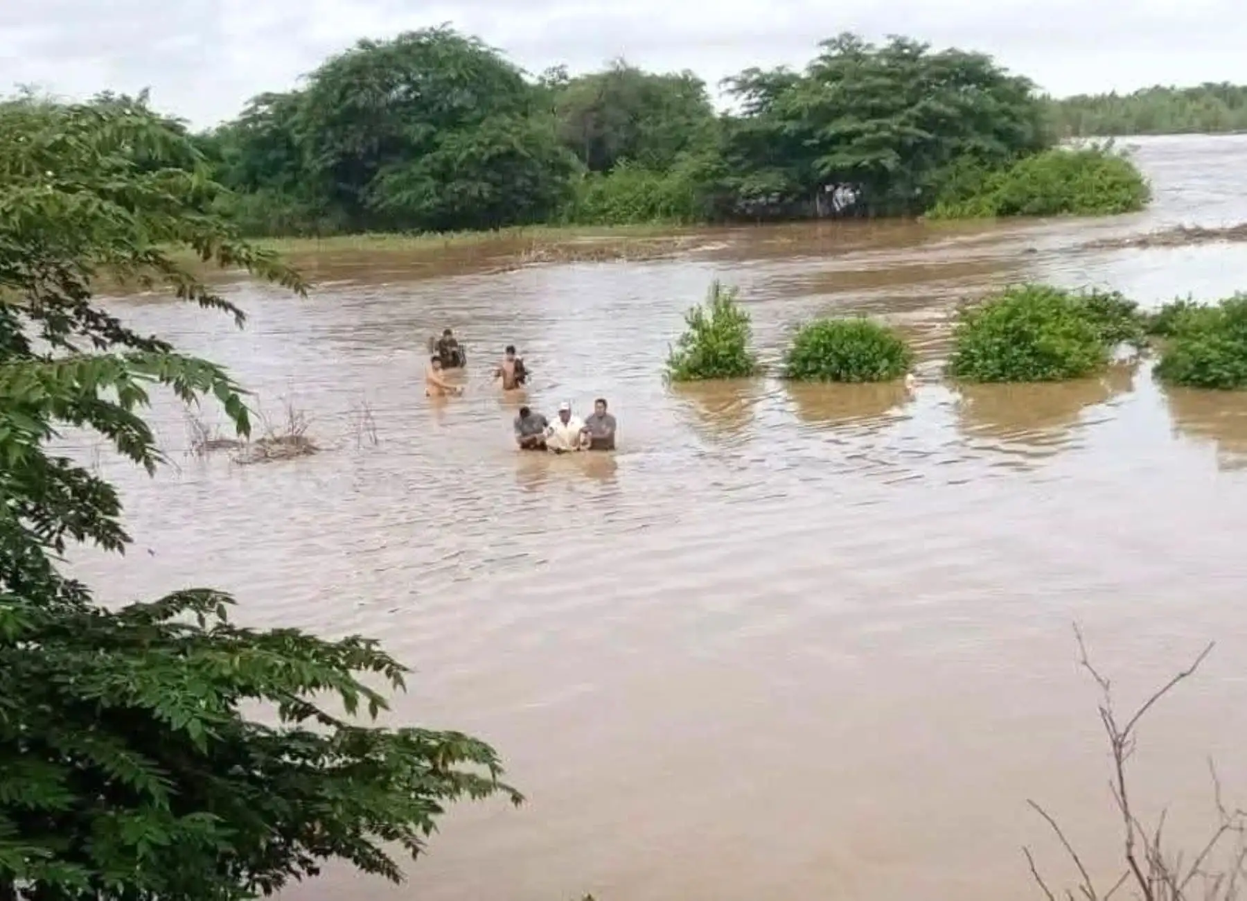 Gobierno prorroga estado de emergencia en distritos de 14 regiones por ...