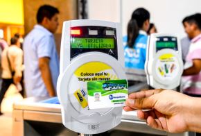 La Autoridad de Transporte Urbano para Lima y Callao (ATU), entidad adscrita al Ministerio de Transportes y Comunicaciones (MTC), intensificó los operativos para detectar las tarjetas preferenciales del Metropolitano y Lima Pass que son utilizadas de manera indebida por algunos usuarios.
