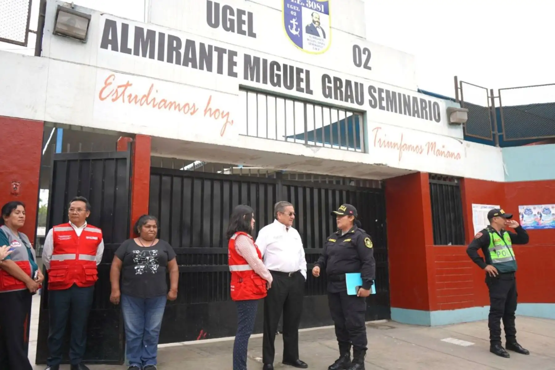 MINEDU activa Botón de Pánico y mapas de riesgo para fortalecer seguridad en escuelas