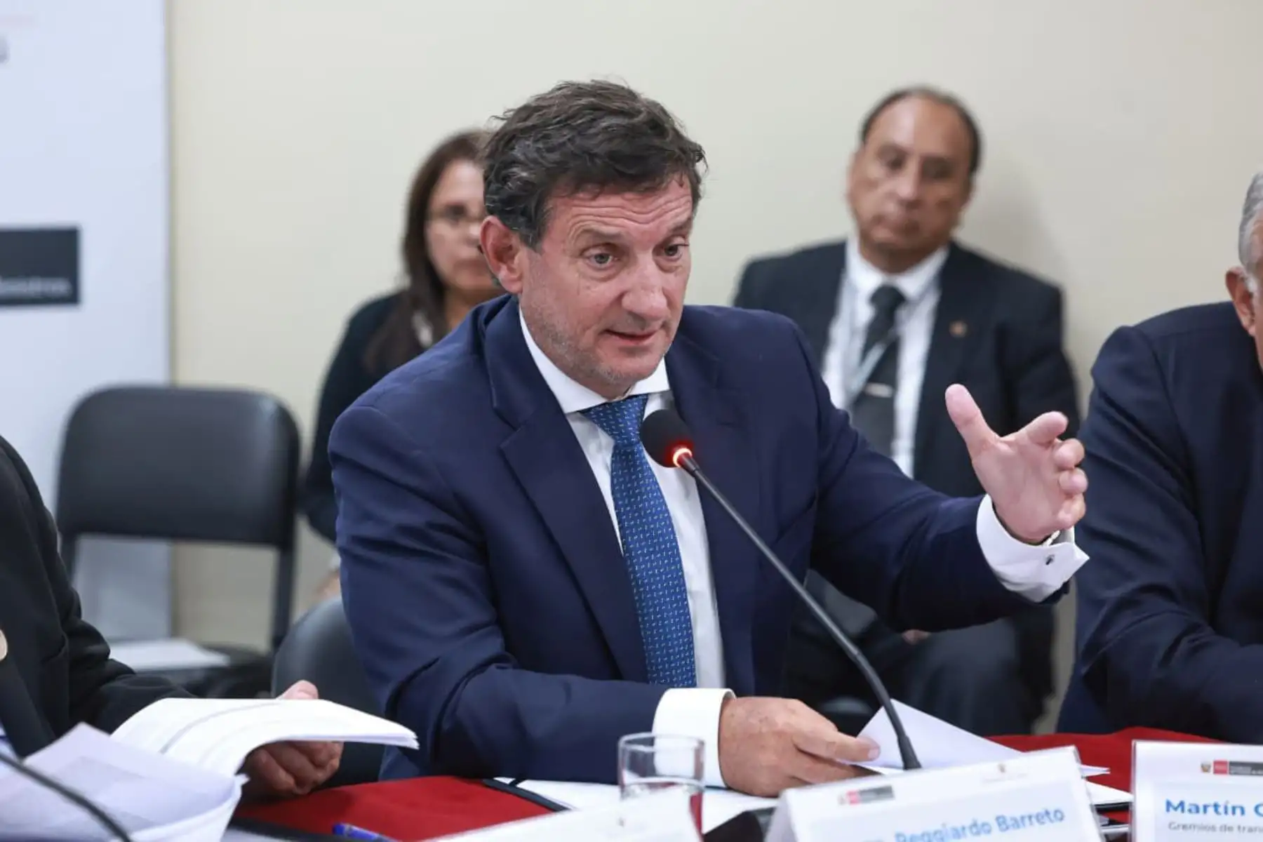 MML anuncia semáforos inteligentes en 500 intersecciones y cámaras en transporte público