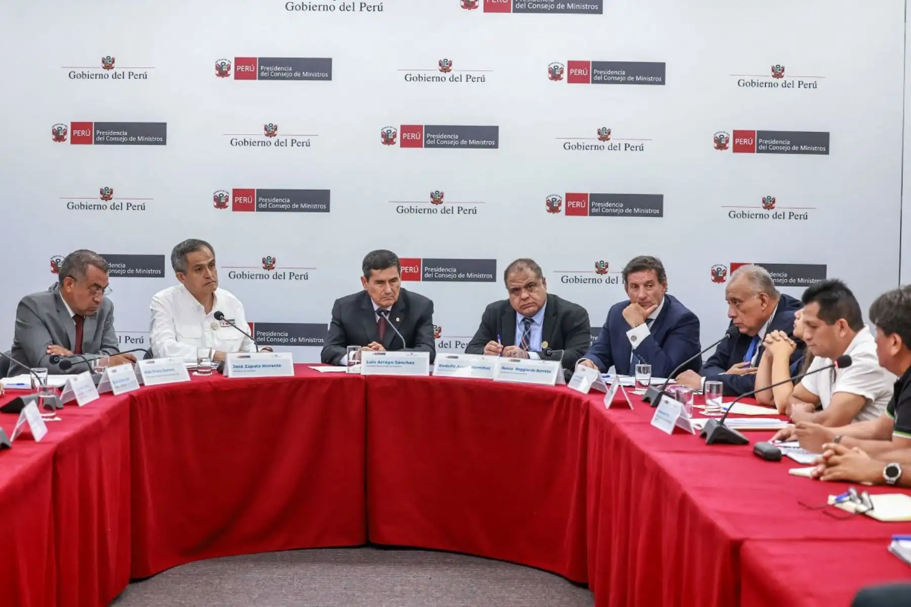Gobierno invertirá USD 150 millones para reforzar seguridad en el transporte