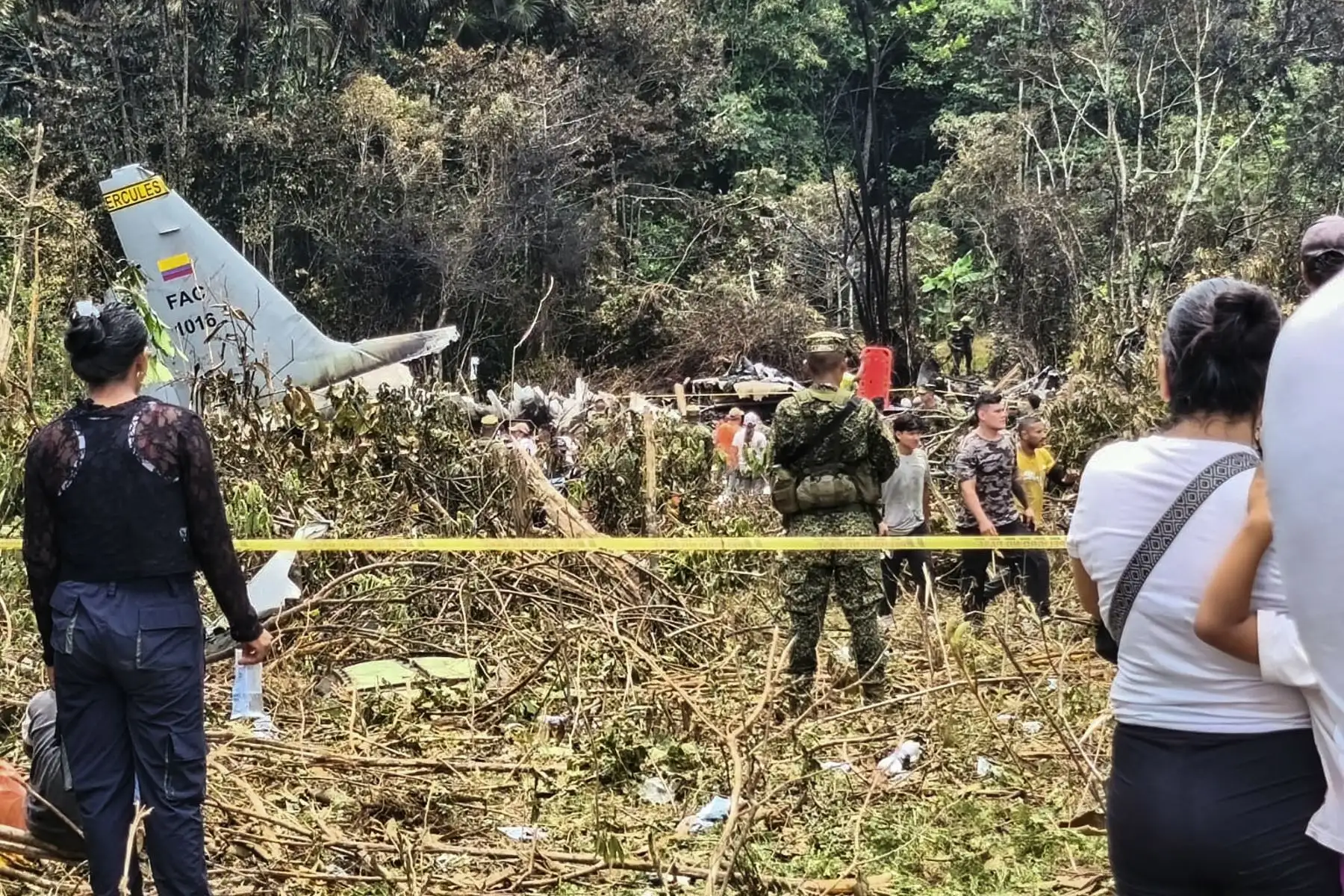 Colombia: sube a 66 el número de fallecidos en accidente de avión en Puerto Leguízamo