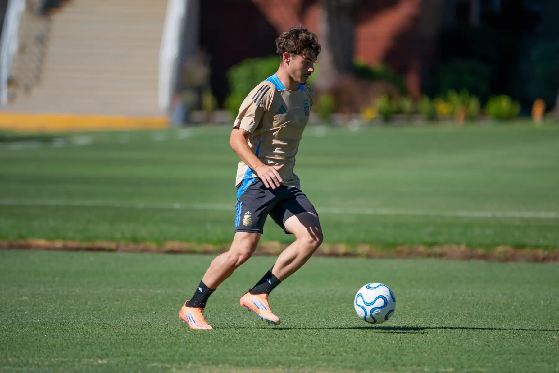 Argentina inició sus entrenamientos para amistosos con Mauritania y Zambia