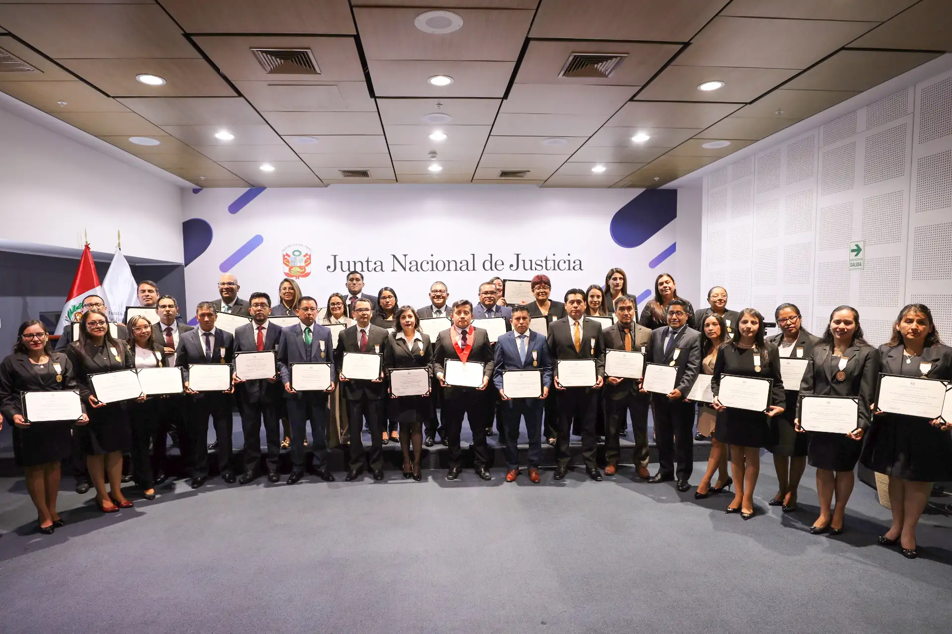 JNJ: ser magistrado implica el respeto a la Constitución y a los derechos fundamentales