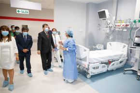 El ministro de Salud, Juan Carlos Velasco, inauguró moderno hospital en Sullana, región Piura. Minsa