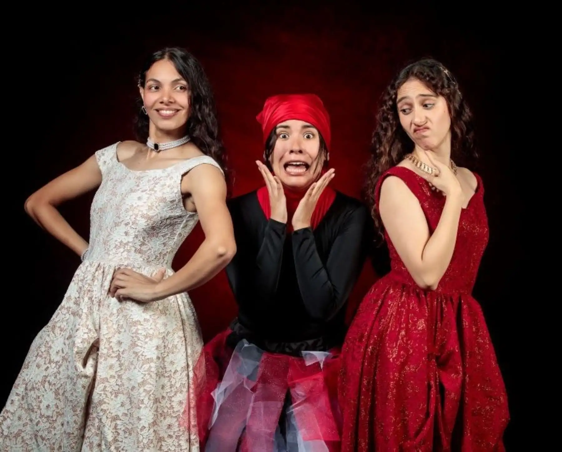 La Tropa del Eclipse regresa después de 10 años al Teatro Ricardo Blume con Farsópolis