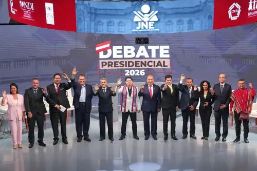 Candidatos participan en el tercer día del debate presidencial 2026 en el Centro de Convenciones de Lima, en San Borja