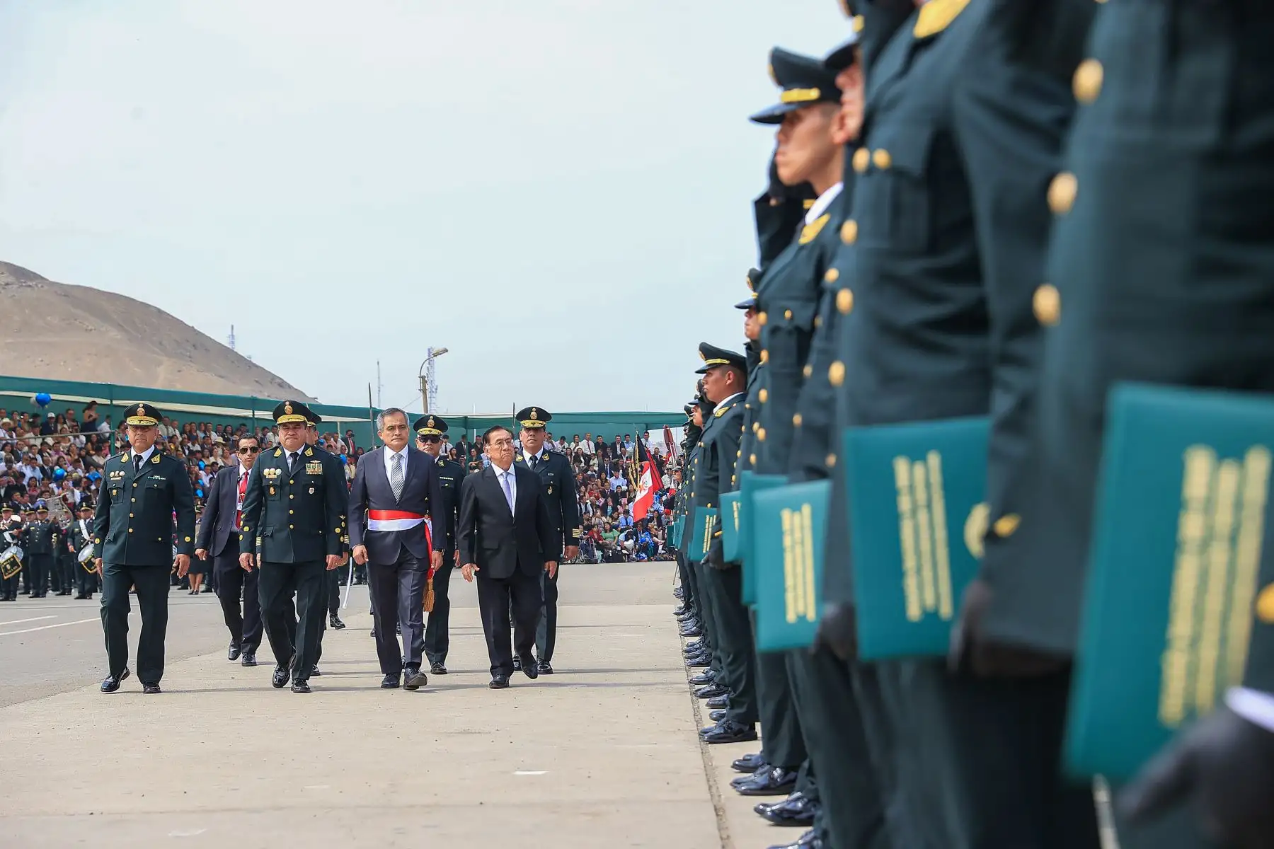 Presidente de la república, José María Balcázar, participa en la ceremonia de egreso y graduación de más de 5 mil estudiantes de la Escuela Superior Técnico Profesional de la Policía Nacional del Perú (PNP). Foto: ANDINA/Prensa Presidencia