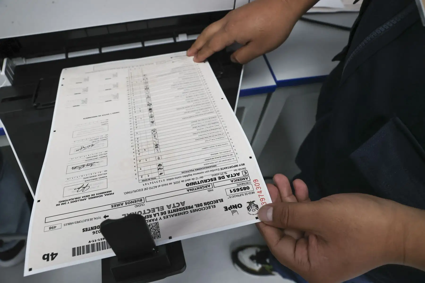 ONPE presenta las nuevas herramientas tecnológicas que se utilizarán en las Elecciones Generales 2026.

Foto:ANDINA / Juan Carlos Guzmán Negrini