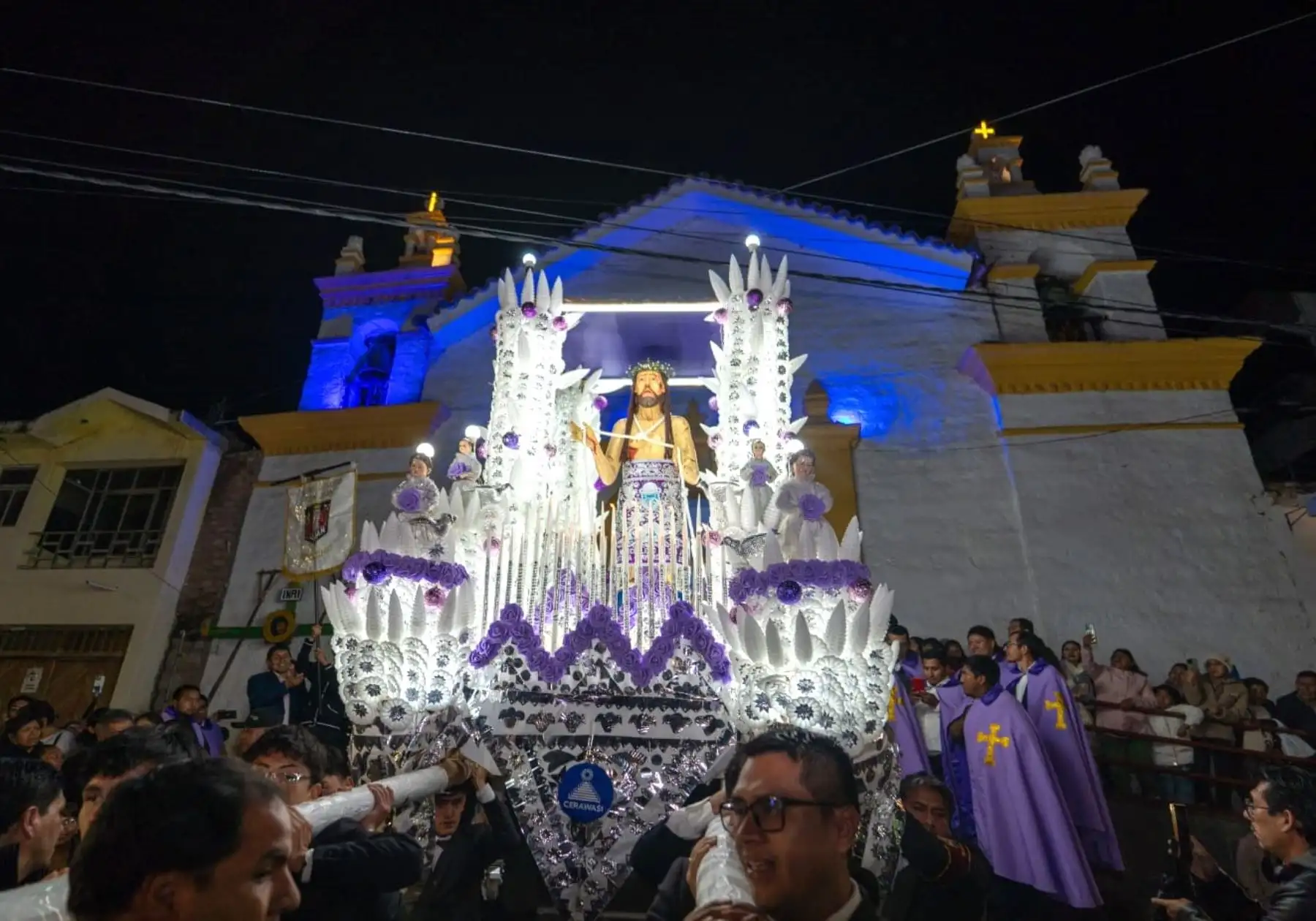 Semana Santa en Ayacucho: imagen Cristo Salvador del Mundo recorre las calles de Huamanga