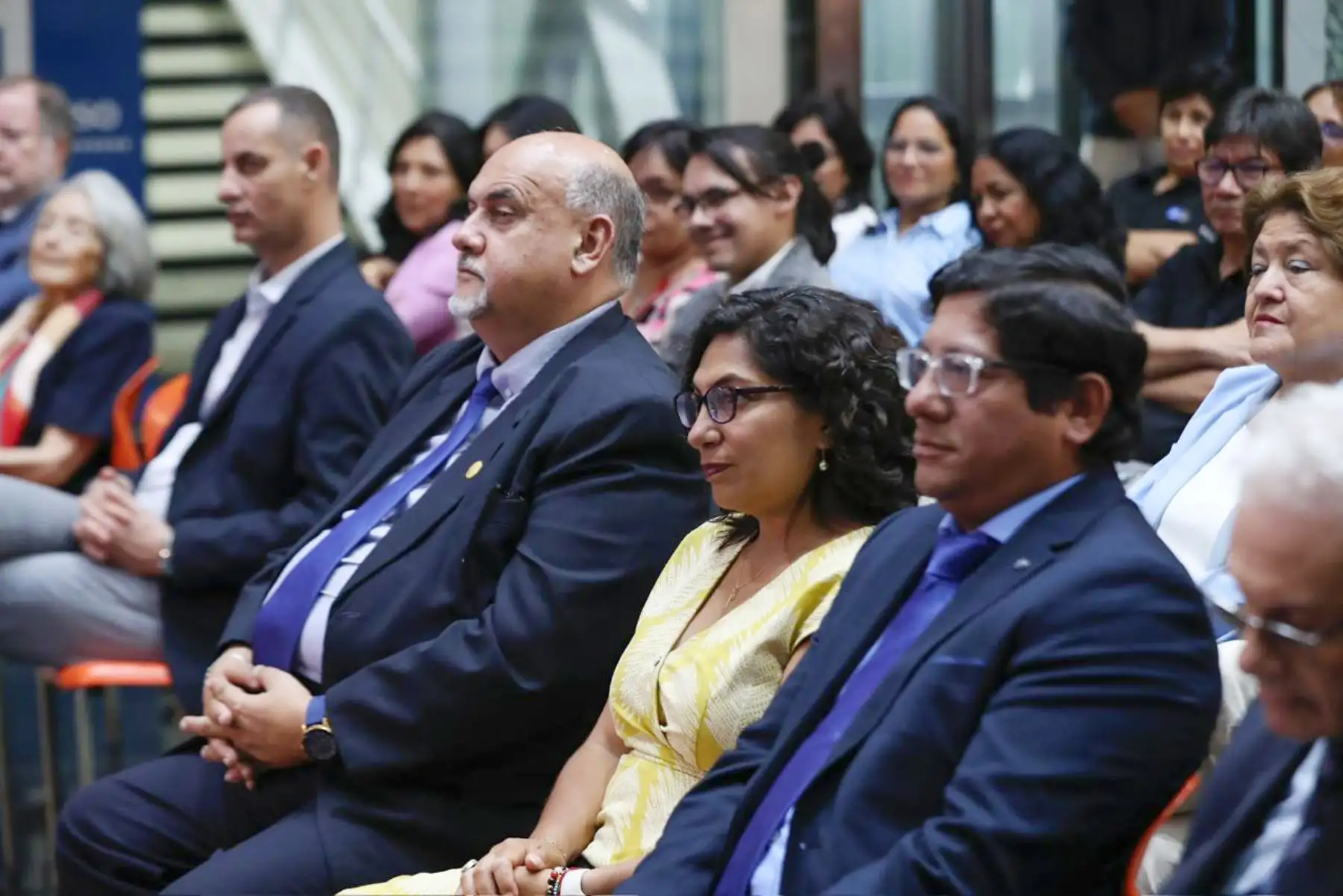 Hace especial énfasis en la planificación, el financiamiento y la notable participación ciudadana que permitieron dotar a la Nación de un entorno técnico adecuado para la salvaguarda de su patrimonio documental. Foto: ANDINA/Ricardo Cuba