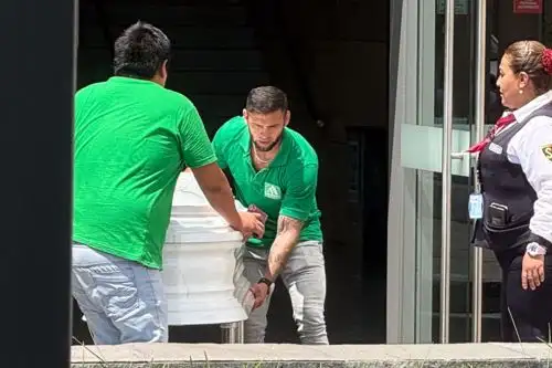 Los restos del imitador Manolo Rojas son velados en el Gran Teatro Nacional