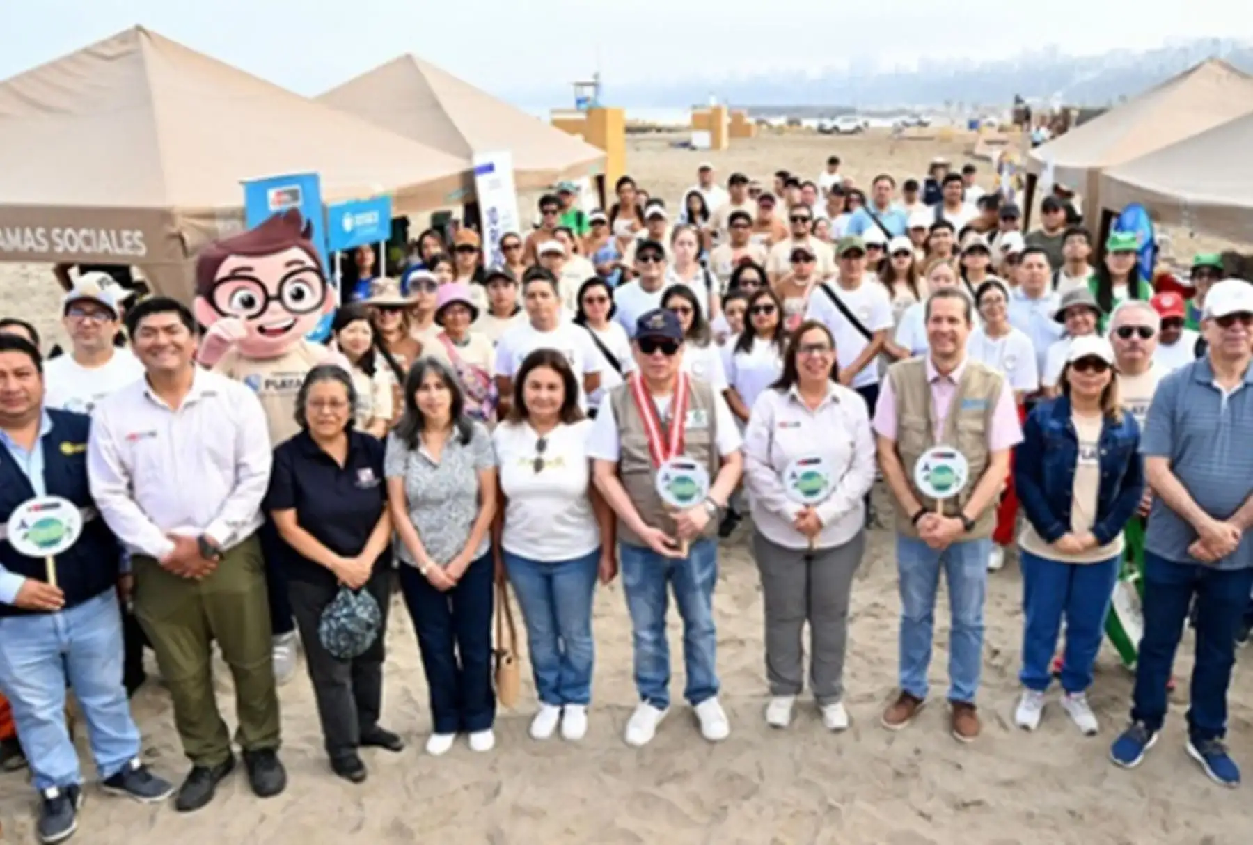 Minam participó en cuarta campaña de limpieza de playas organizada por el Poder Judicial