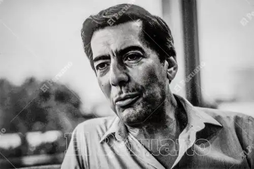 Mario Vargas Llosa sus años entre la televisión, la novela y el teatro