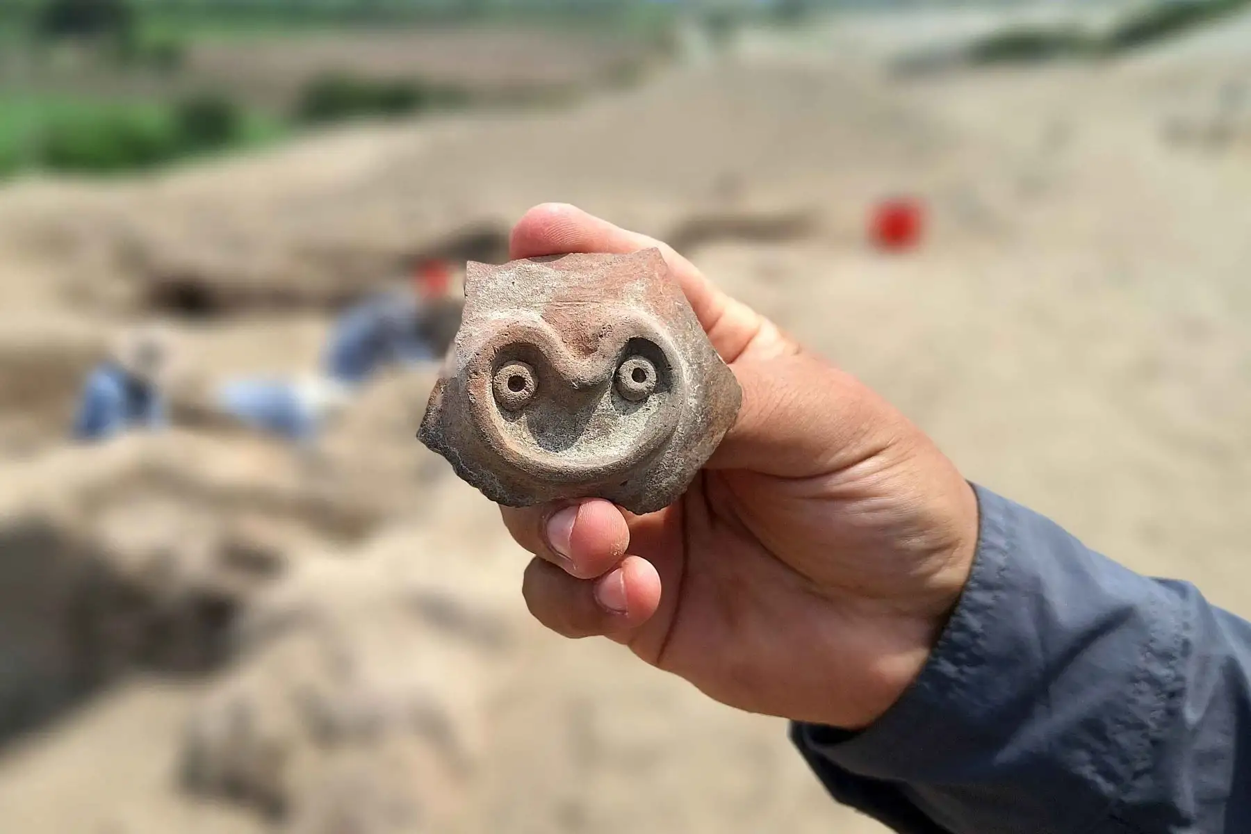 Los hallazgos permitirán ampliar el conocimiento sobre las dinámicas de vivienda, producción y organización social en la cultura Virú. Foto: ANDINA/Luis Puell.