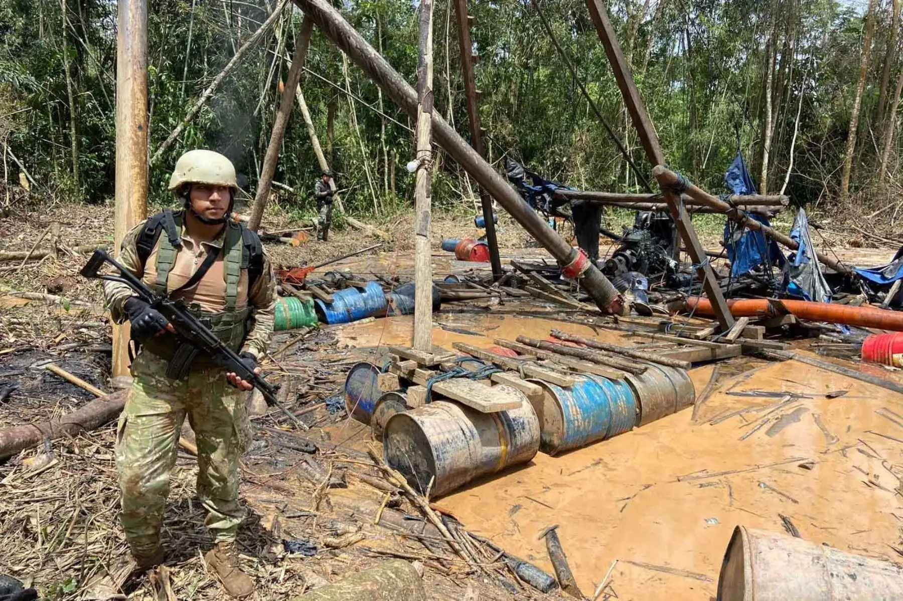 Fuerzas del orden golpean a minería ilegal causándoles pérdidas por S/ 11 millones
