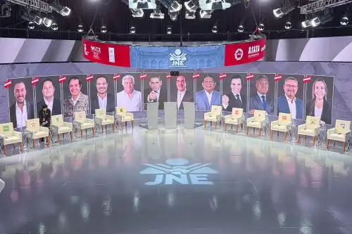 Todo queda listo para el inicio de la segunda jornada del debate presidencial
