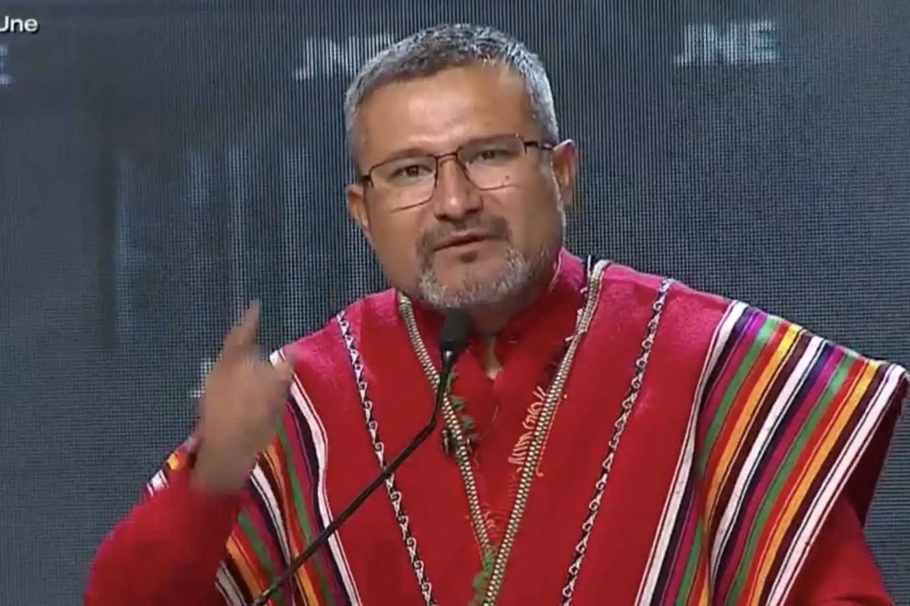 Debate presidencial: Ronald Atencio plantea ejecutar la revolución educativa