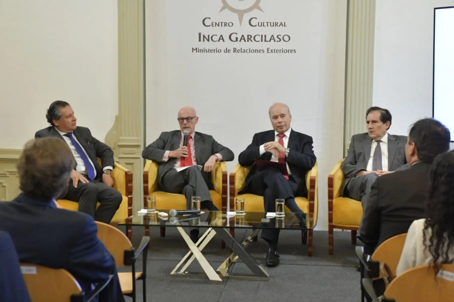 Lanzan primera beca “Diego Quispe Tito” dirigida a restauradores peruanos